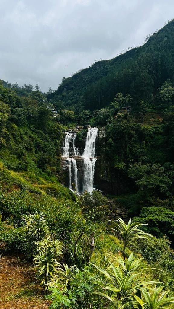 Ramboda Waterfall – A Majestic Highland Wonder - Photo 1