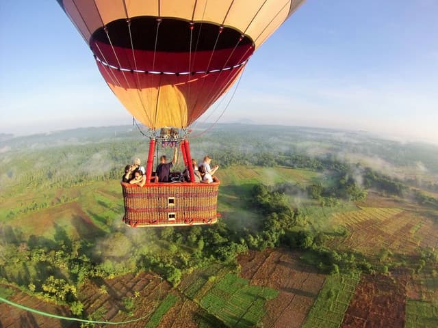 Hot Air Ballooning in Dambulla – A Magical Sunrise Experience - Photo 5