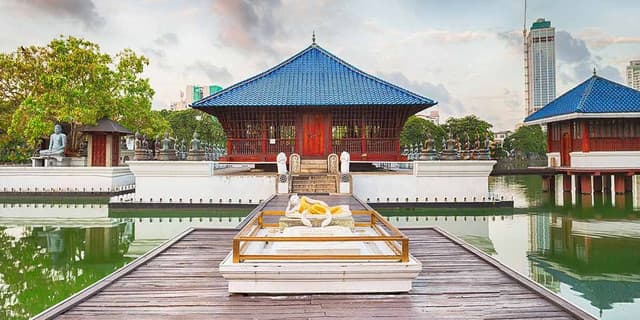 Half day Colombo City and Shopping tour 2