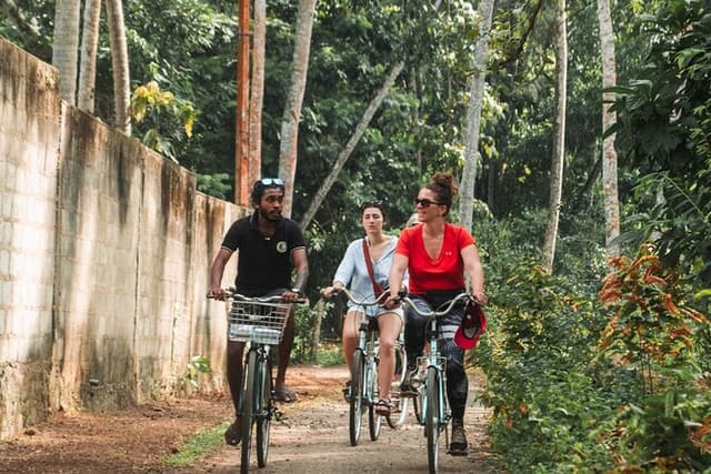 Countryside Bicycle Ride in Galle - Photo 3