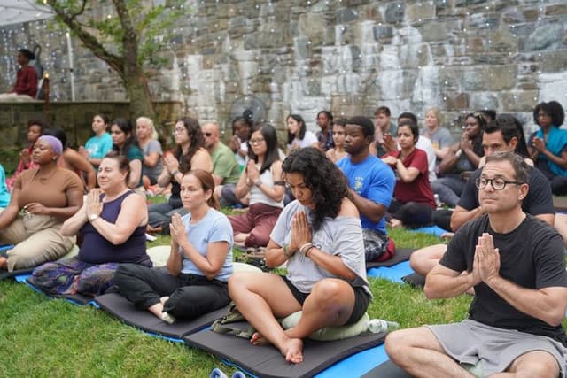 Mahamevnawa Buddhist Monastery – A Serene Spiritual Retreat in Sri Lanka’s Hill Country - Photo 3